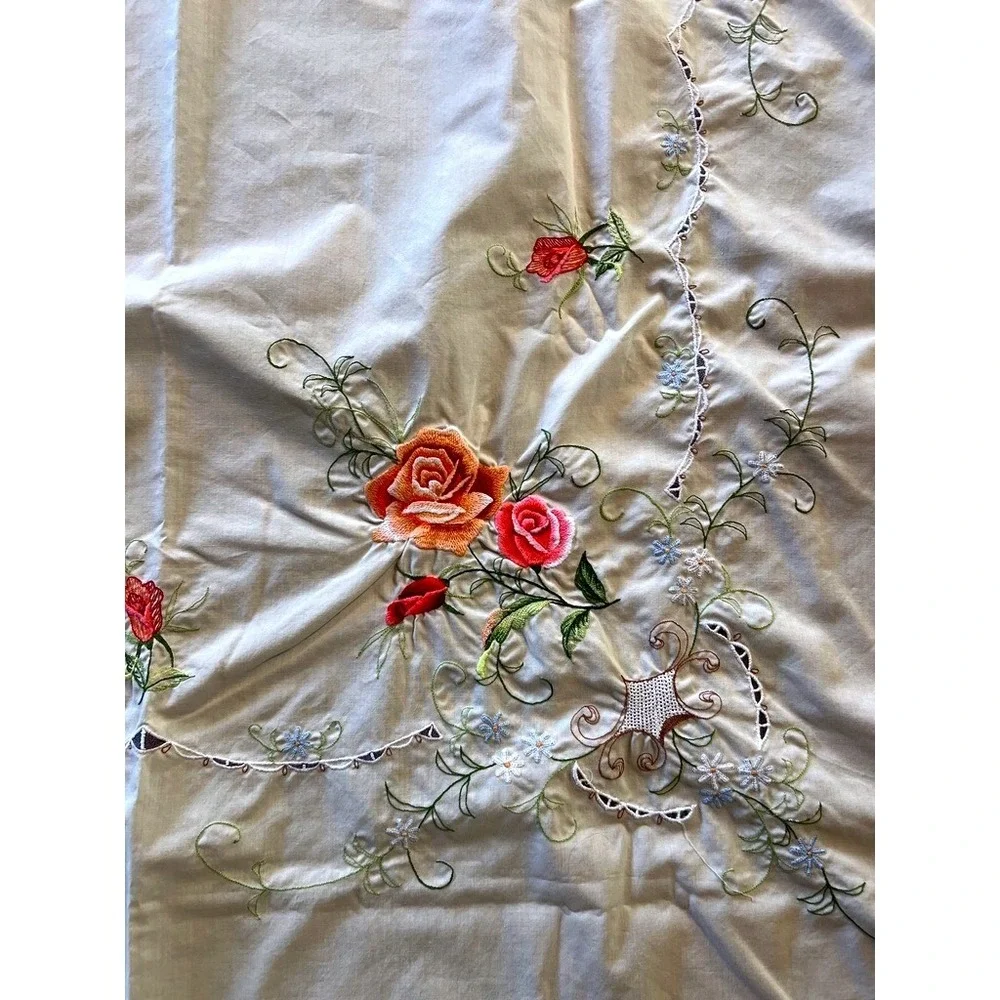 Vintage Floral Embroidered Bedspread Covering Topper Pink Orange Roses Cutwork
